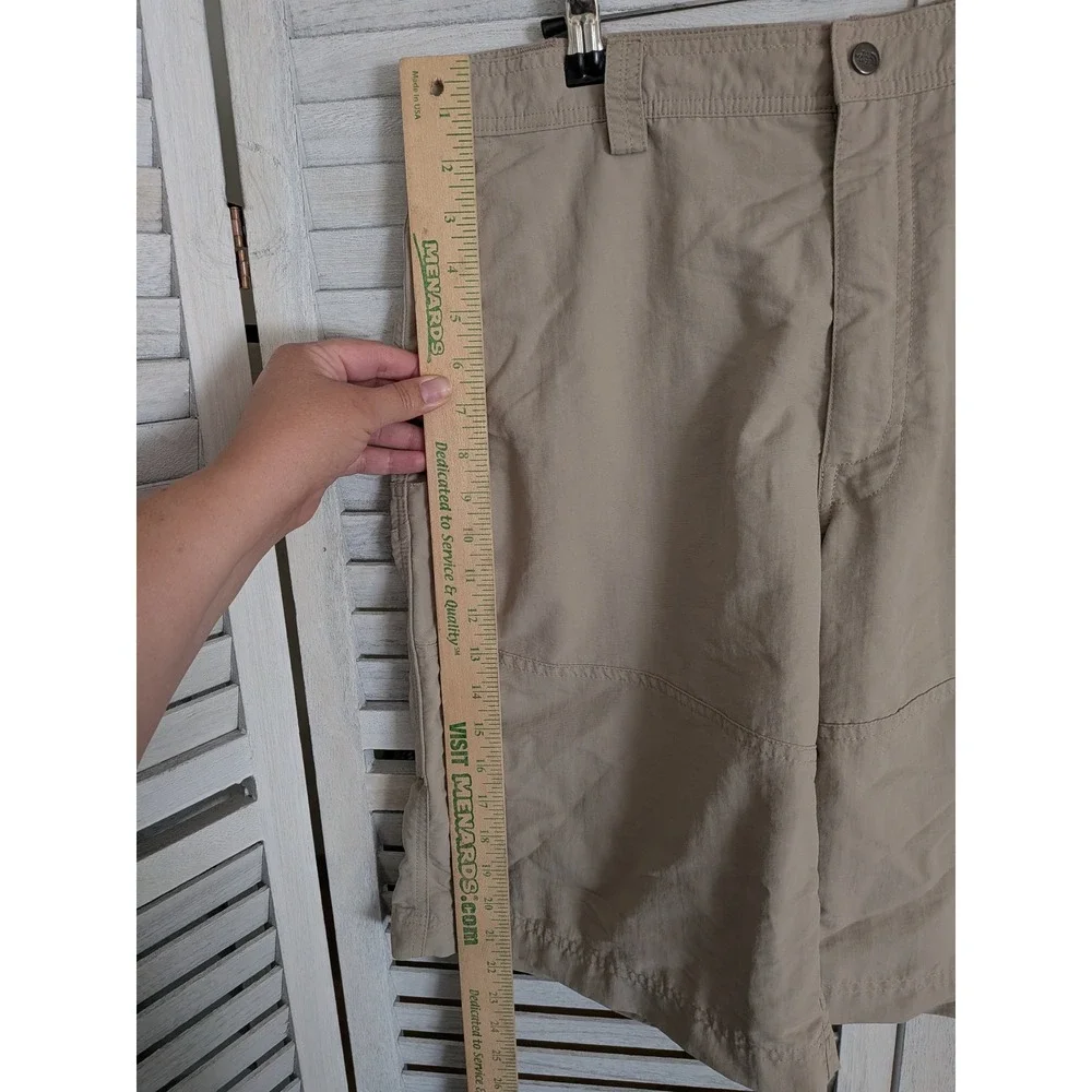The North Face Horizon Khaki Tan Nylon Cargo Hiking Shorts Mens 36 Utility